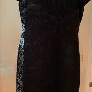Elegant Black Lace Dress